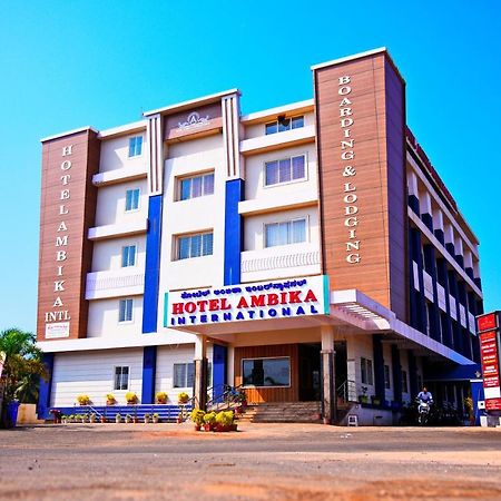 Hotel Ambika International Byndoor Bainduru Exterior foto