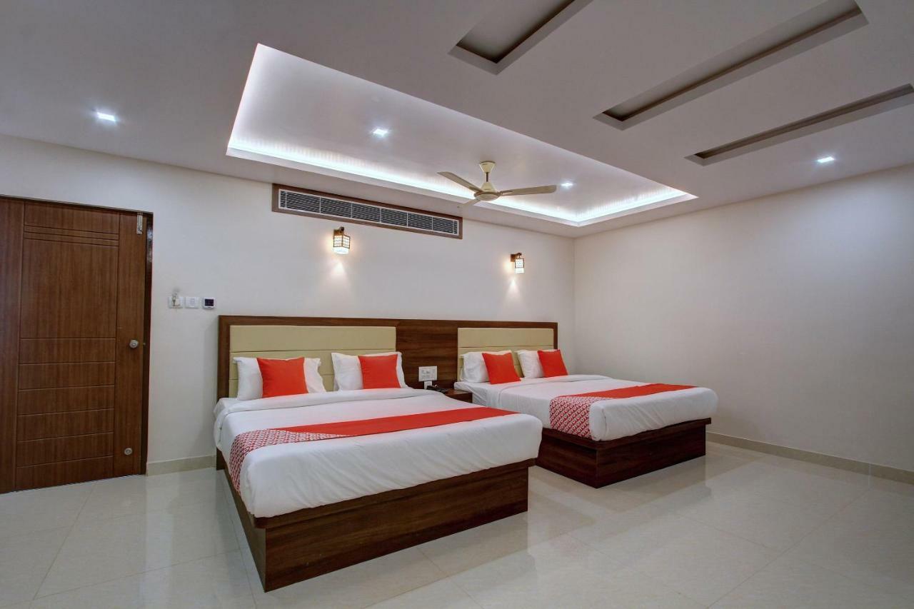 Hotel Ambika International Byndoor Bainduru Exterior foto