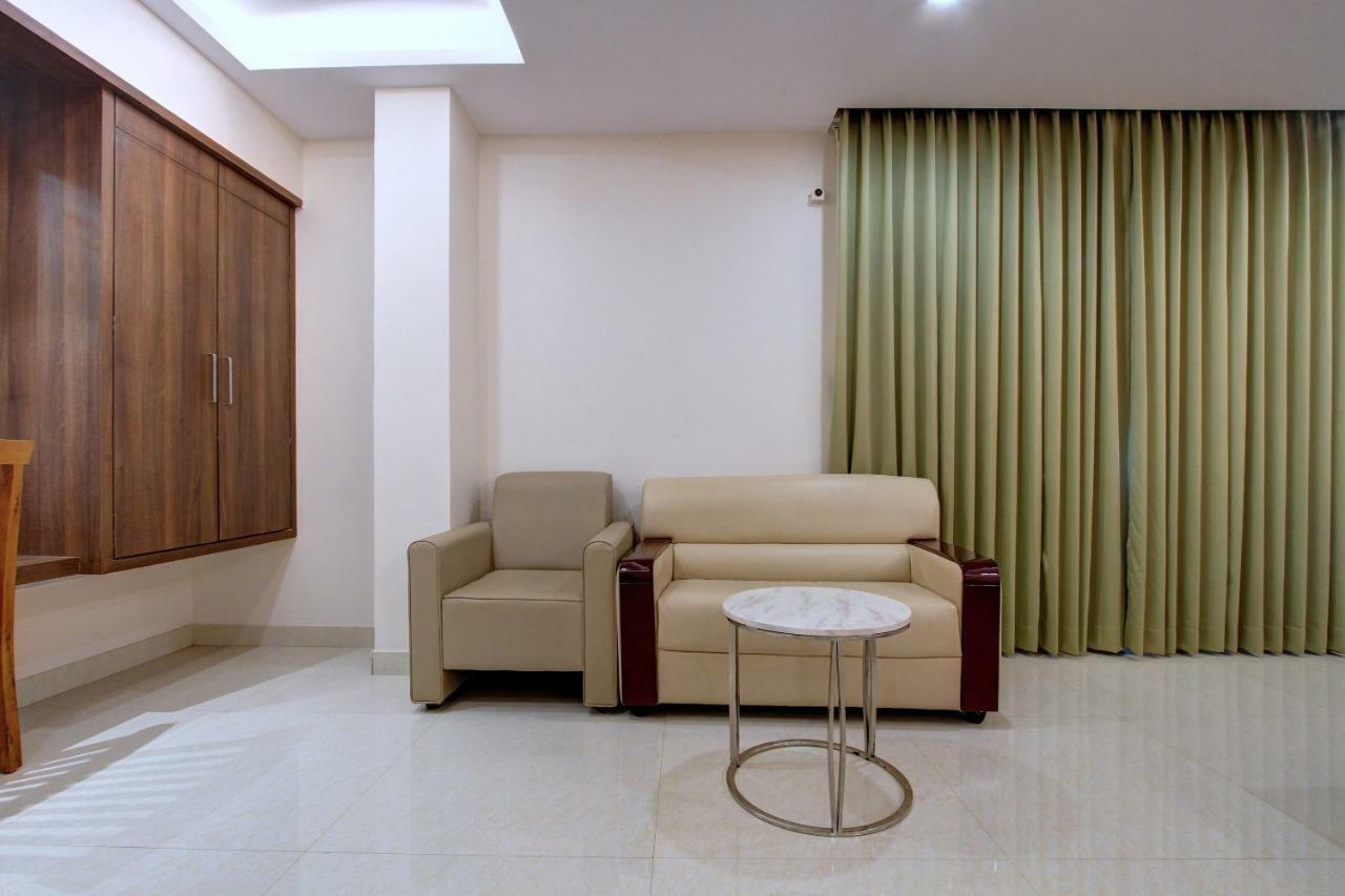 Hotel Ambika International Byndoor Bainduru Exterior foto