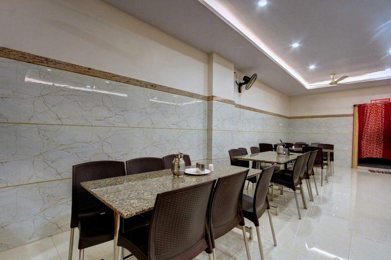 Hotel Ambika International Byndoor Bainduru Exterior foto